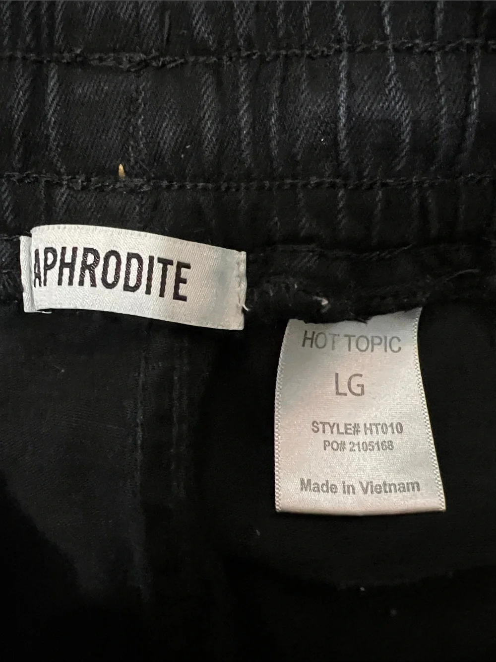Hot Topic casual cargo